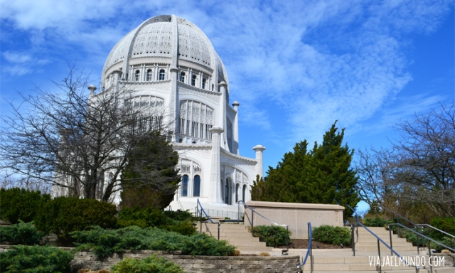 Y el templo Bahá'í, para contrastar